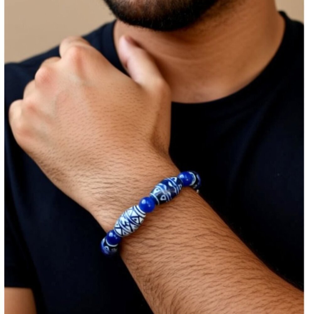 Vintage Blue & White Porcelain Beaded Stretch Bracelet  NWT (MJW023)